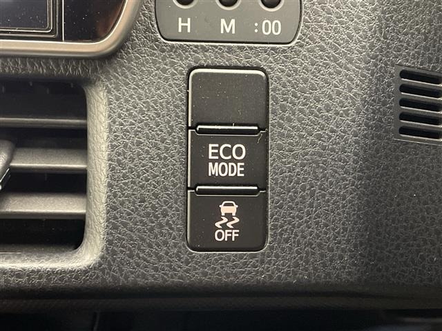 Toyota NOAH 2017 7688835-8