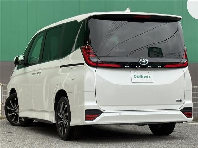 Toyota NOAH 2025 7688843-2