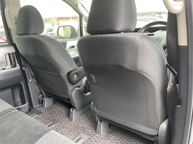 Toyota NOAH 2012 7688844-20