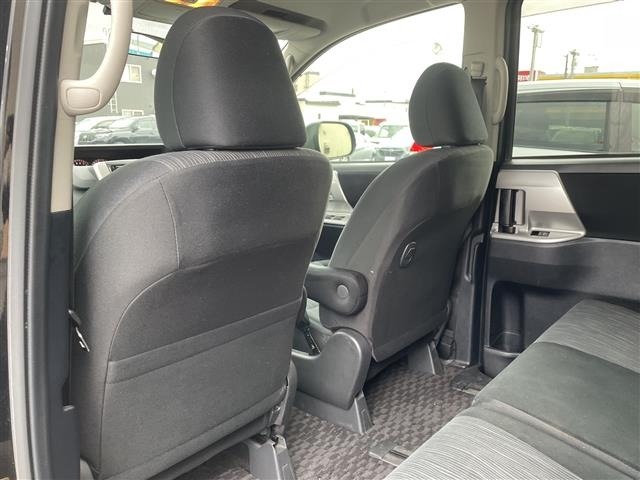 Toyota NOAH 2012 7688844-22