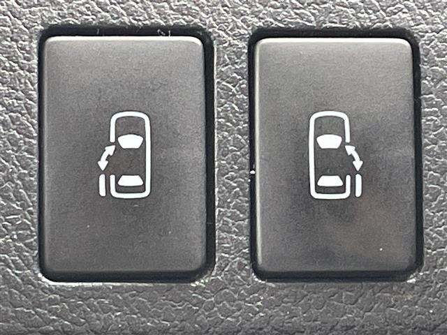 Toyota NOAH 2012 7688844-3