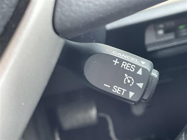Toyota NOAH 2019 7688845-12