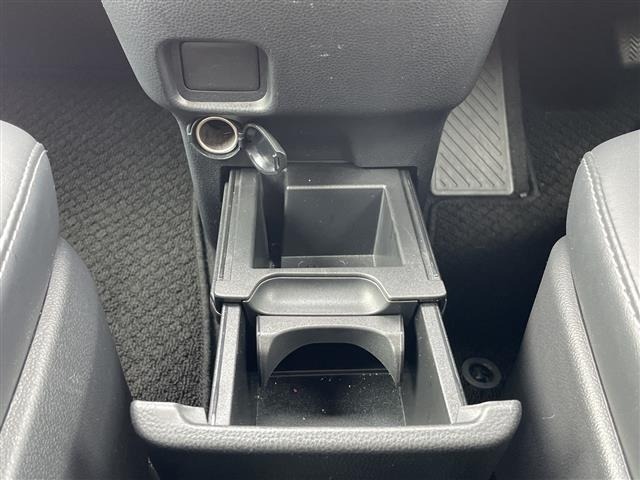 Toyota NOAH 2024 7688852-10