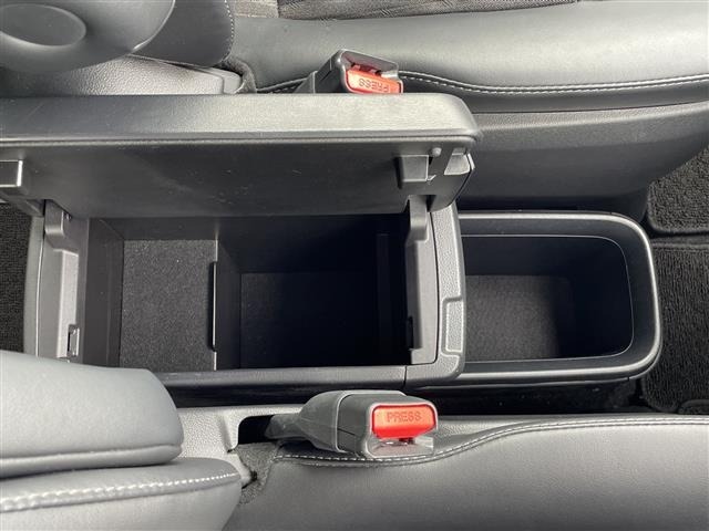 Toyota NOAH 2024 7688852-12