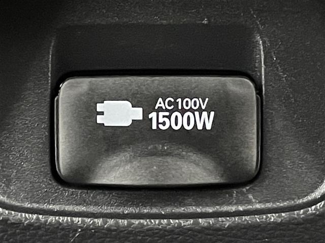 Toyota NOAH 2023 7688854-1