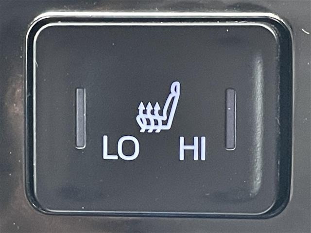 Toyota NOAH 2023 7688854-7