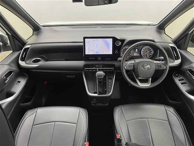Toyota NOAH 2022 7688855-2