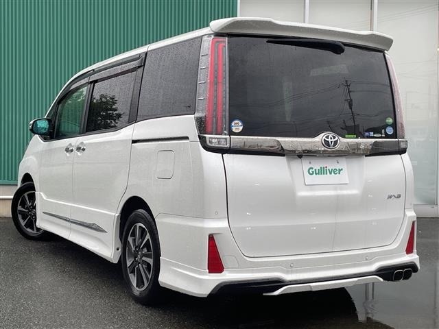 Toyota NOAH 2019 7688856-13
