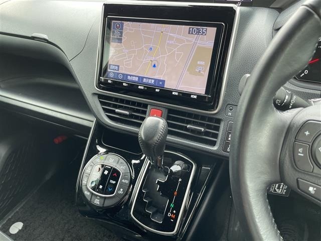 Toyota NOAH 2019 7688856-3