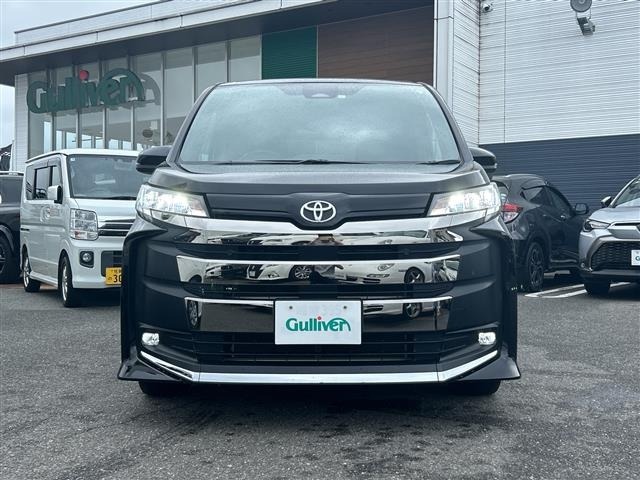 Toyota NOAH 2023 7688857-13