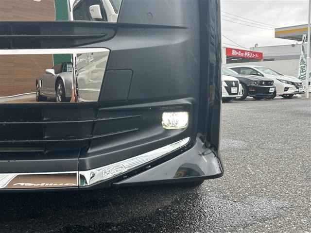 Toyota NOAH 2023 7688857-3