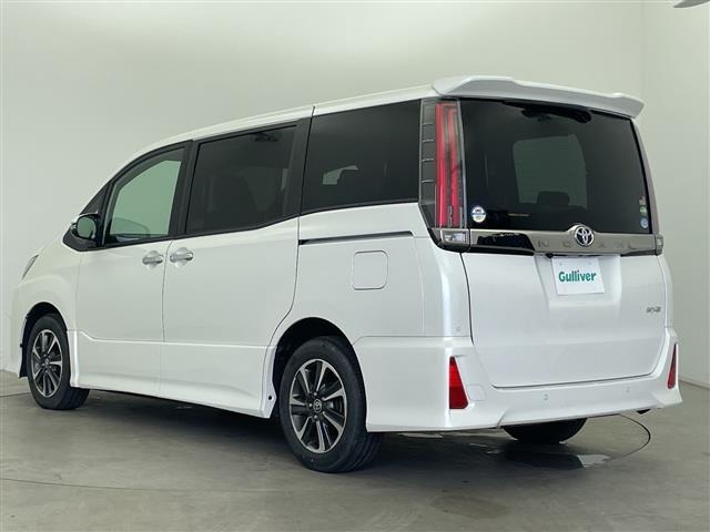 Toyota NOAH 2020 7688858-13