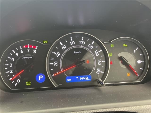 Toyota NOAH 2020 7688858-8