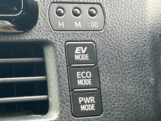 Toyota NOAH 2014 7688859-10