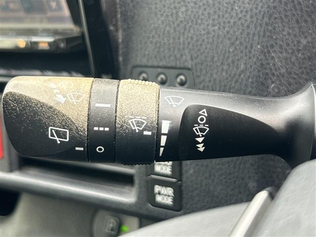 Toyota NOAH 2014 7688859-3