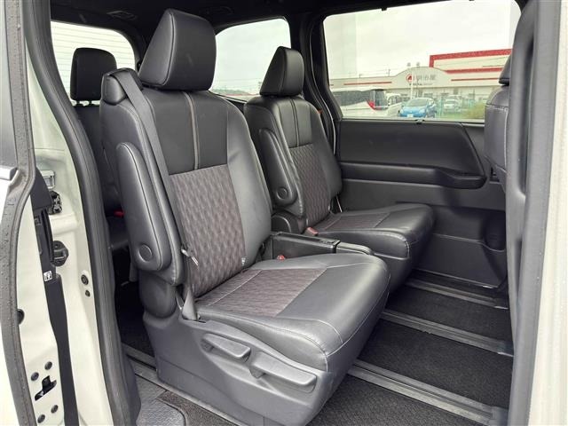 Toyota NOAH 2024 7688860-8