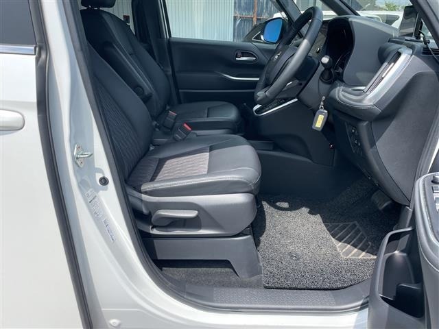 Toyota NOAH 2024 7688861-7