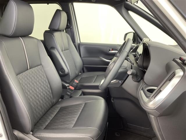 Toyota NOAH 2025 7688863-6