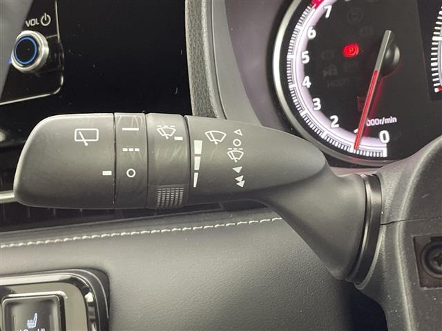 Toyota NOAH 2025 7688863-8