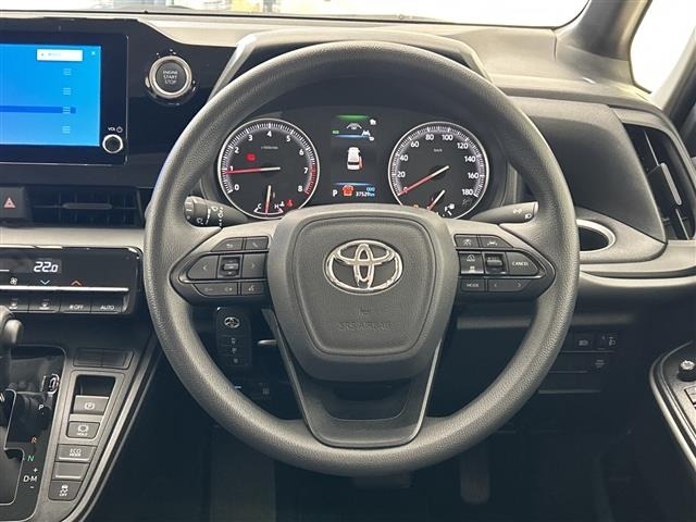 Toyota NOAH 2022 7688867-14