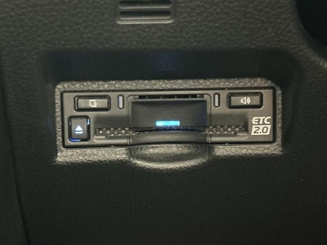 Toyota NOAH 2022 7688867-5
