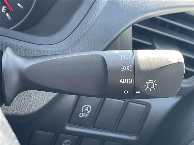 Toyota NOAH 2017 7688868-8