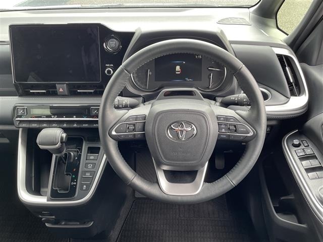 Toyota NOAH 2023 7688871-20