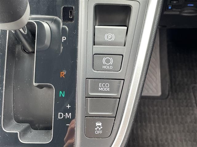 Toyota NOAH 2023 7688871-7