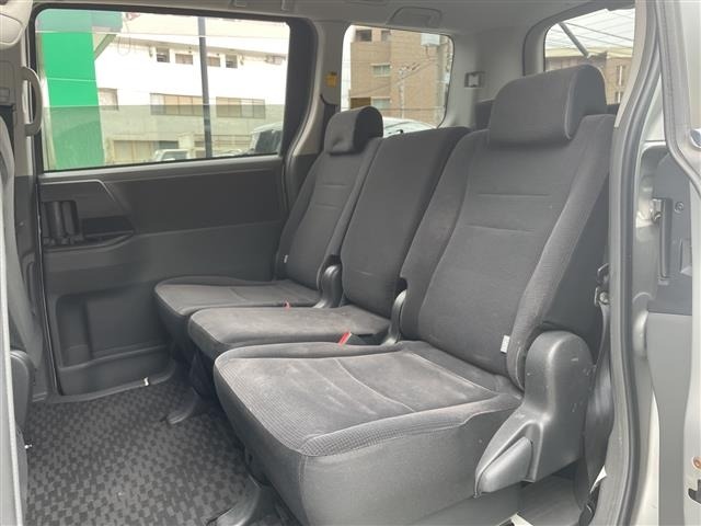 Toyota NOAH 2008 7688872-2