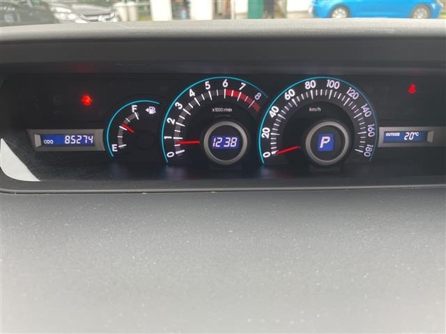 Toyota NOAH 2008 7688872-8