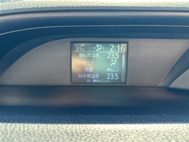 Toyota NOAH 2014 7688873-3