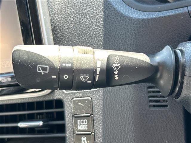 Toyota NOAH 2014 7688873-7