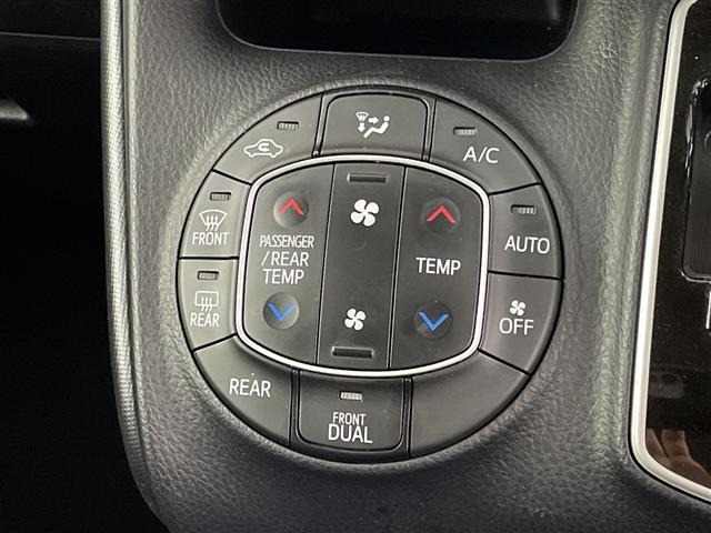Toyota NOAH 2020 7688874-21