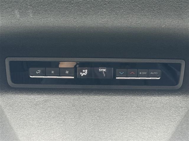 Toyota NOAH 2024 7688875-3