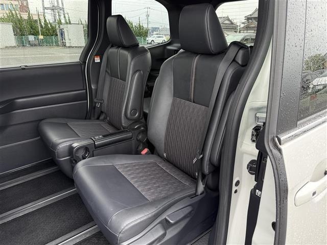 Toyota NOAH 2024 7688875-9