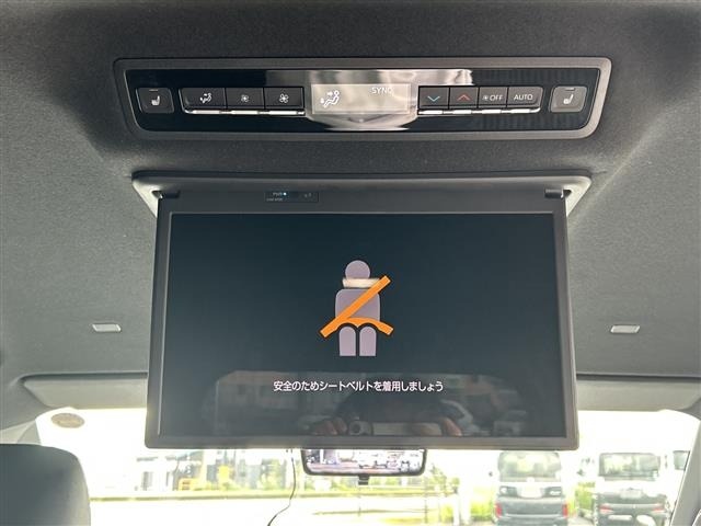 Toyota NOAH 2023 7688876-1
