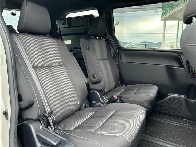 Toyota NOAH 2017 7688877-12