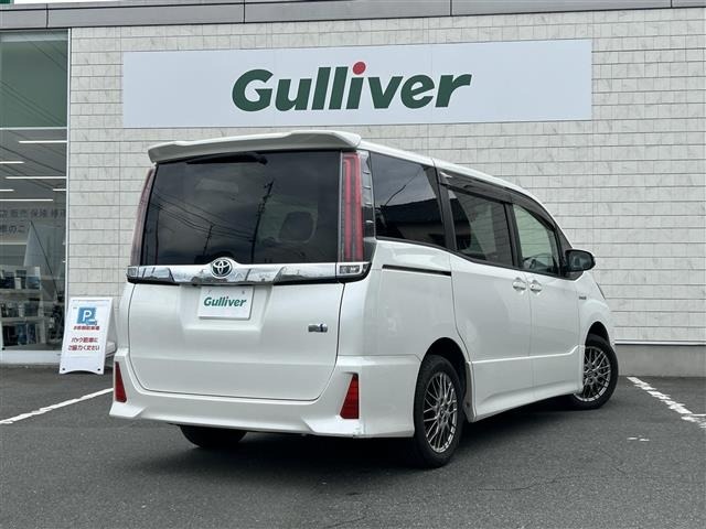 Toyota NOAH 2017 7688877-21