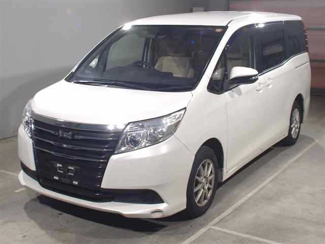 Toyota NOAH 2016 7688883-0