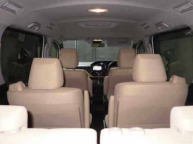 Toyota NOAH 2016 7688883-6