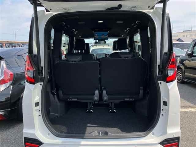 Toyota NOAH 2024 7688885-10
