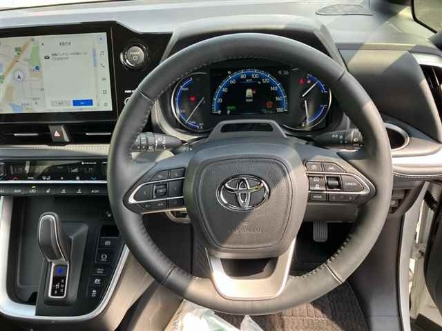Toyota NOAH 2024 7688885-3