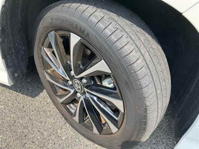 Toyota NOAH 2024 7688885-9