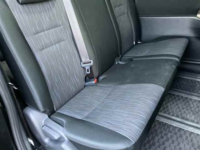 Toyota NOAH 2011 7688886-8