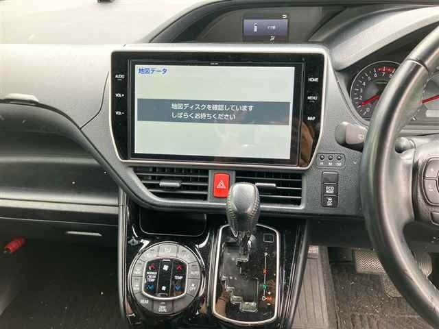 Toyota NOAH 2020 7688888-6