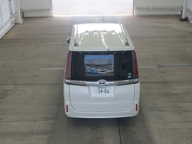 Toyota NOAH 2020 7688891-3