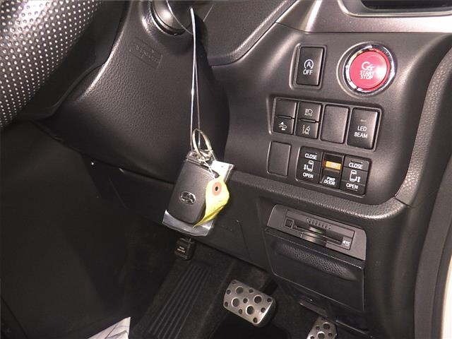 Toyota NOAH 2017 7688913-9