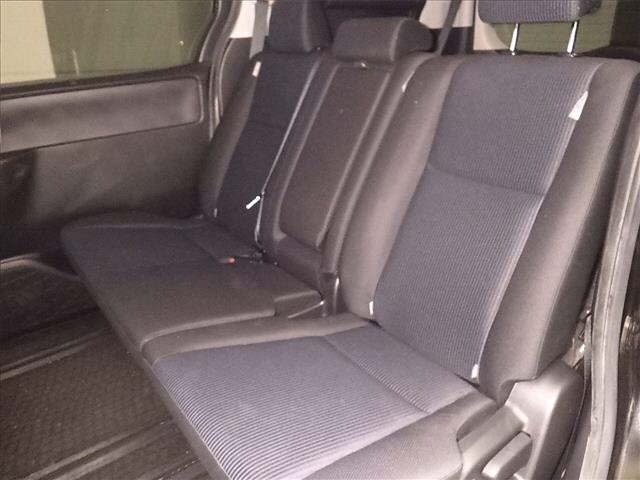 Toyota NOAH 2014 7688914-7
