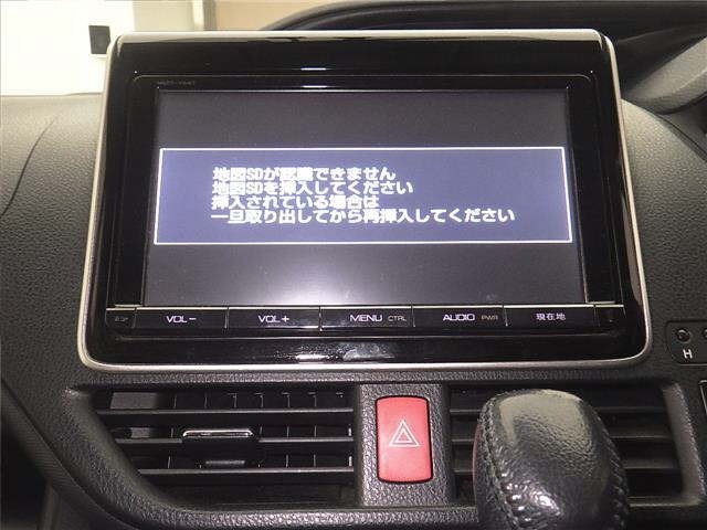 Toyota NOAH 2015 7688918-6