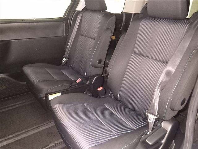 Toyota NOAH 2015 7688918-7
